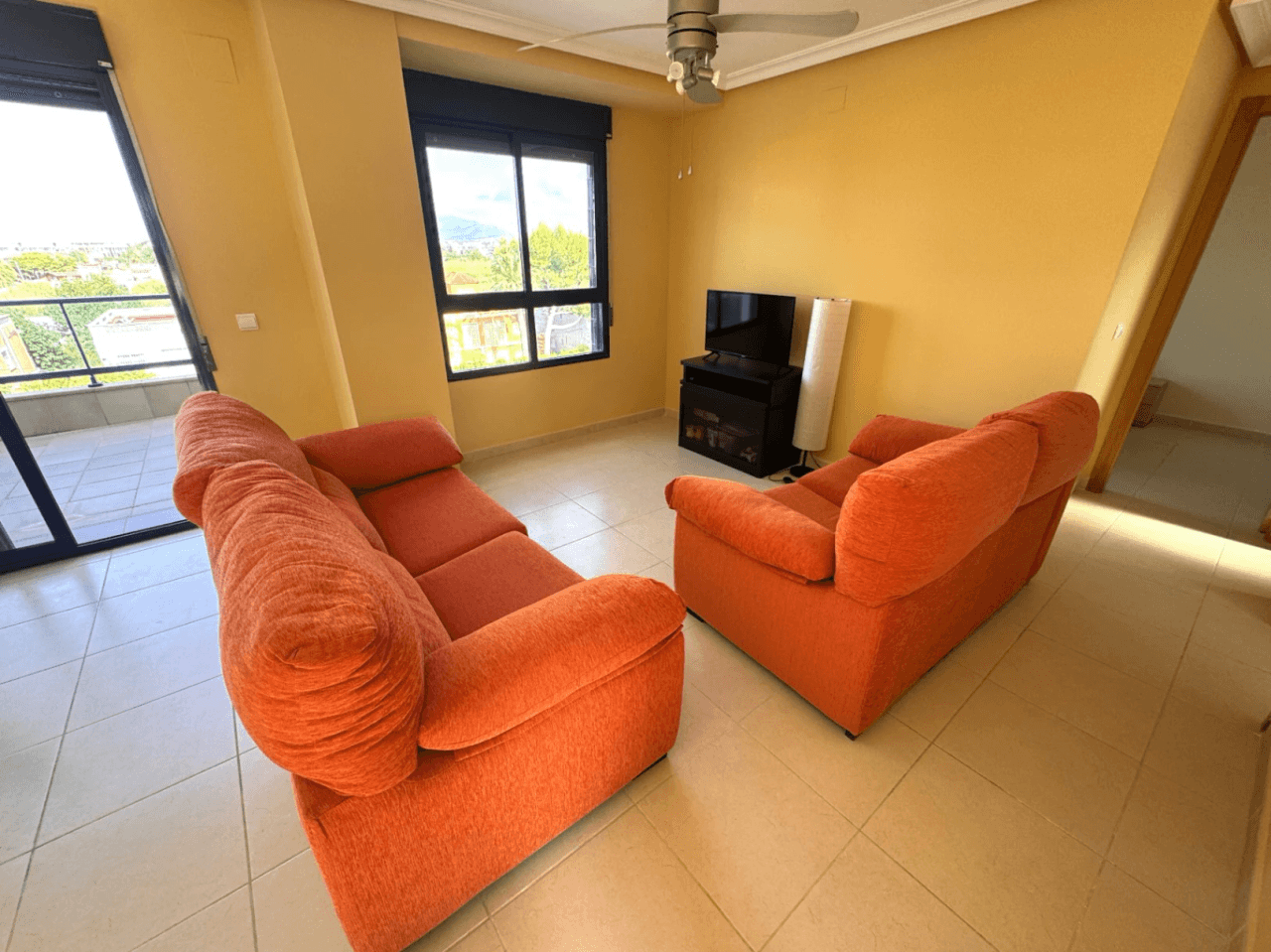 Duplex penthouse with sea views, 2 bedrooms, Denia