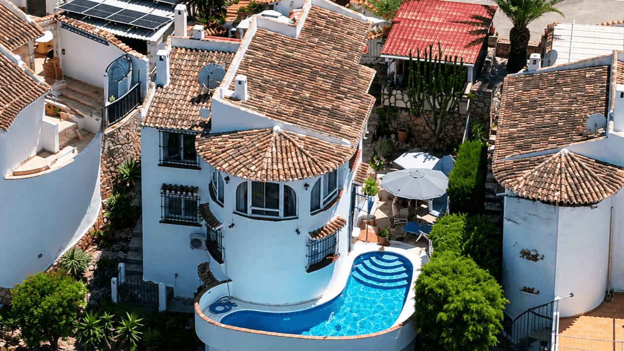 Villa de 3 chambres avec vue panoramique et piscine