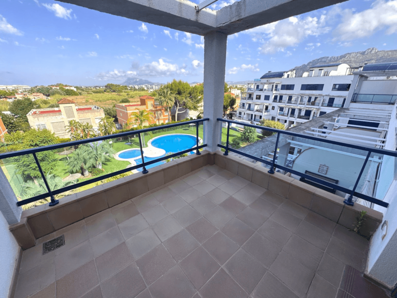 Duplex penthouse, sea views, 2 bedrooms, Denia