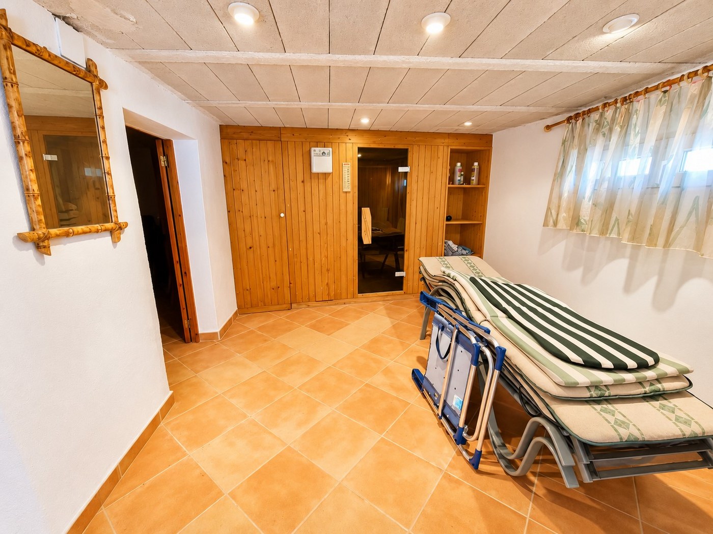 WL-1684B9U - Villa avec piscine et appartement indépendant, Els Poblets