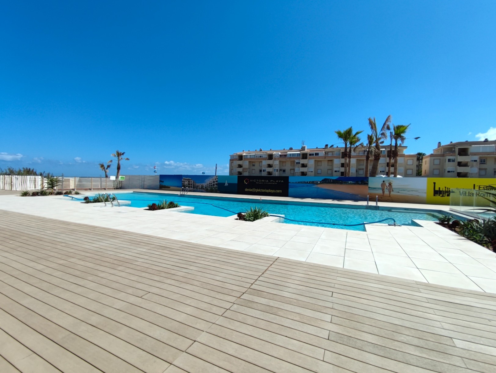 Nuevos apartamentos en Playa del Estanyó, Denia, Costa Blanca.