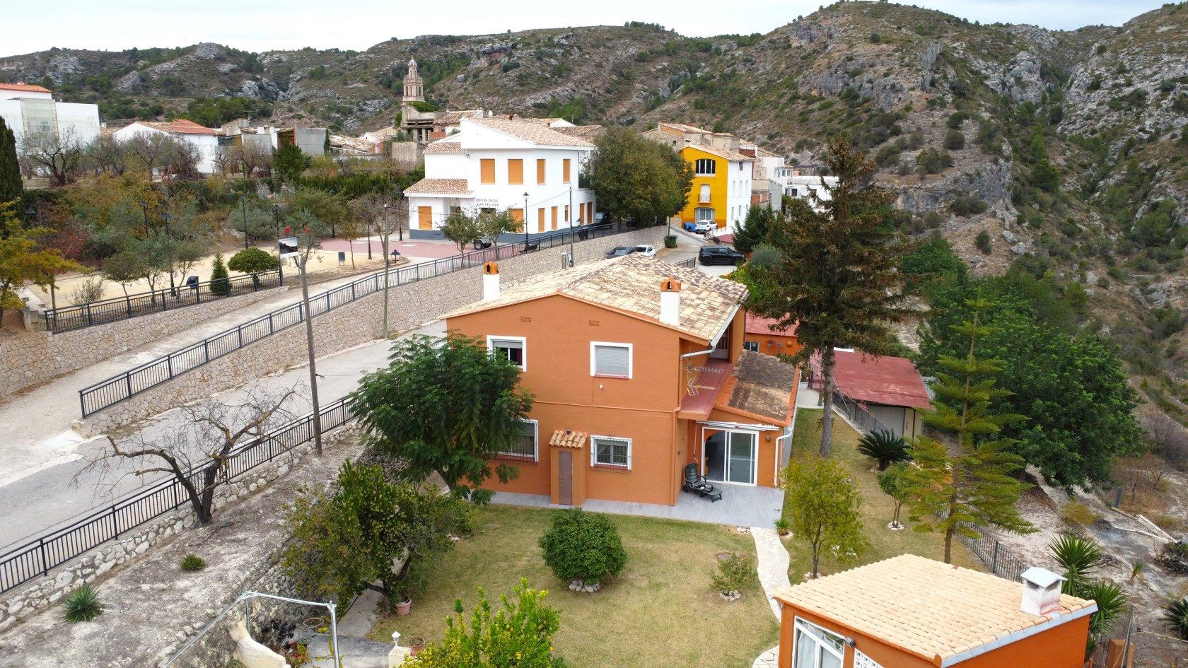 Villa mit 4 Schlafzimmern, Patró, Vall de Gallinera