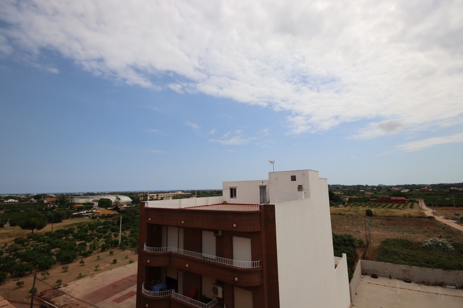 Apartment with 4 bedrooms in Ondara center
