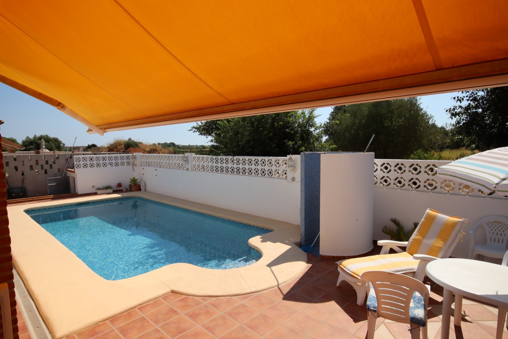 Villa de 3 dormitorios, piscina, Els Poblets, Denia