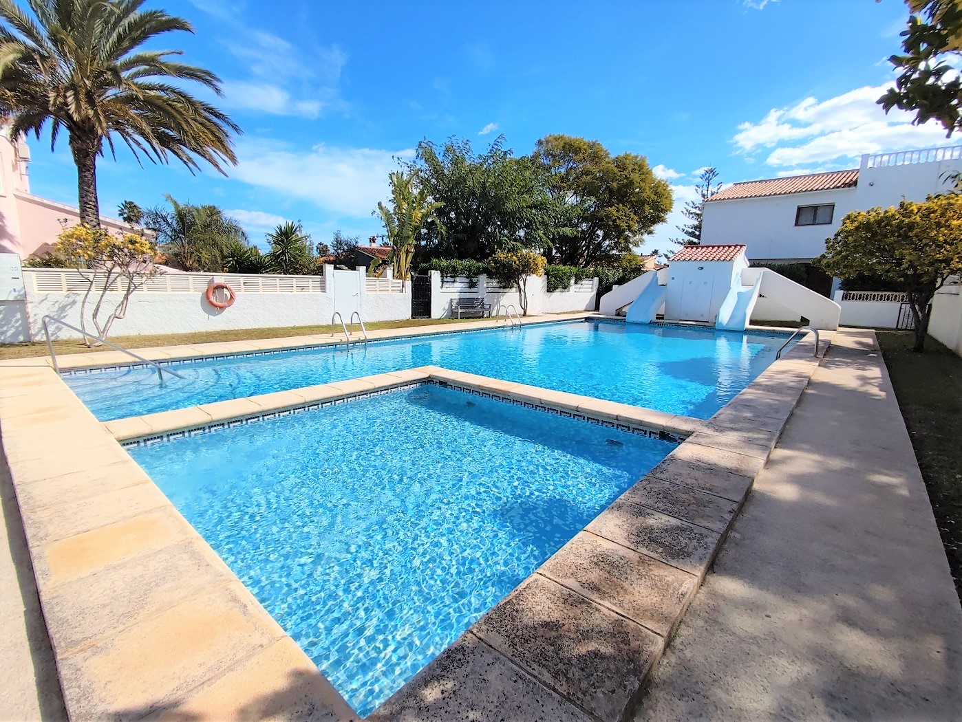 Villa con 2 dormitorios, piscina, Els Poblets